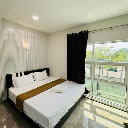 Rayyaz Inn Kuala Terengganu Eksteriør bilde