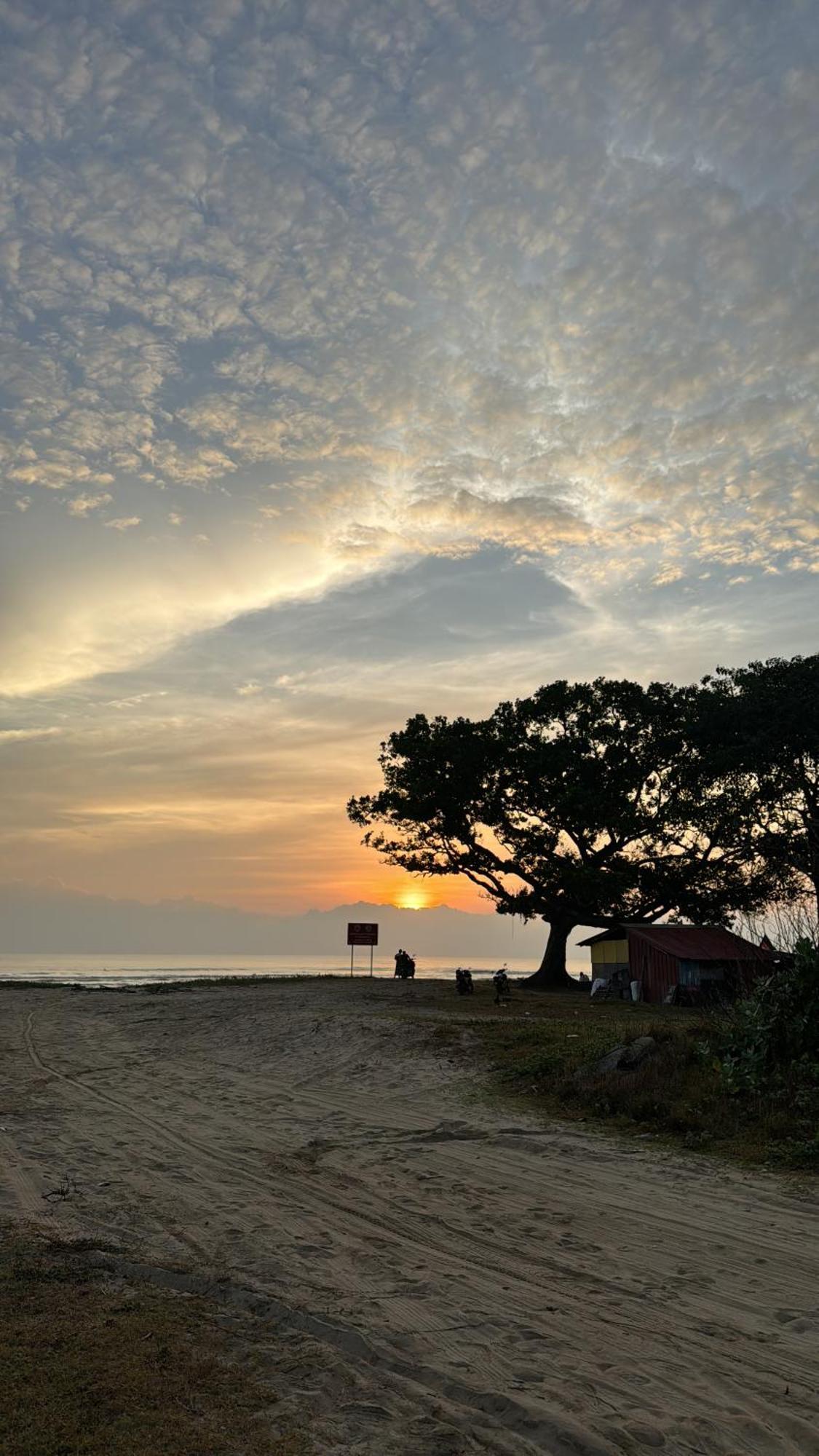 Rayyaz Inn Kuala Terengganu Eksteriør bilde