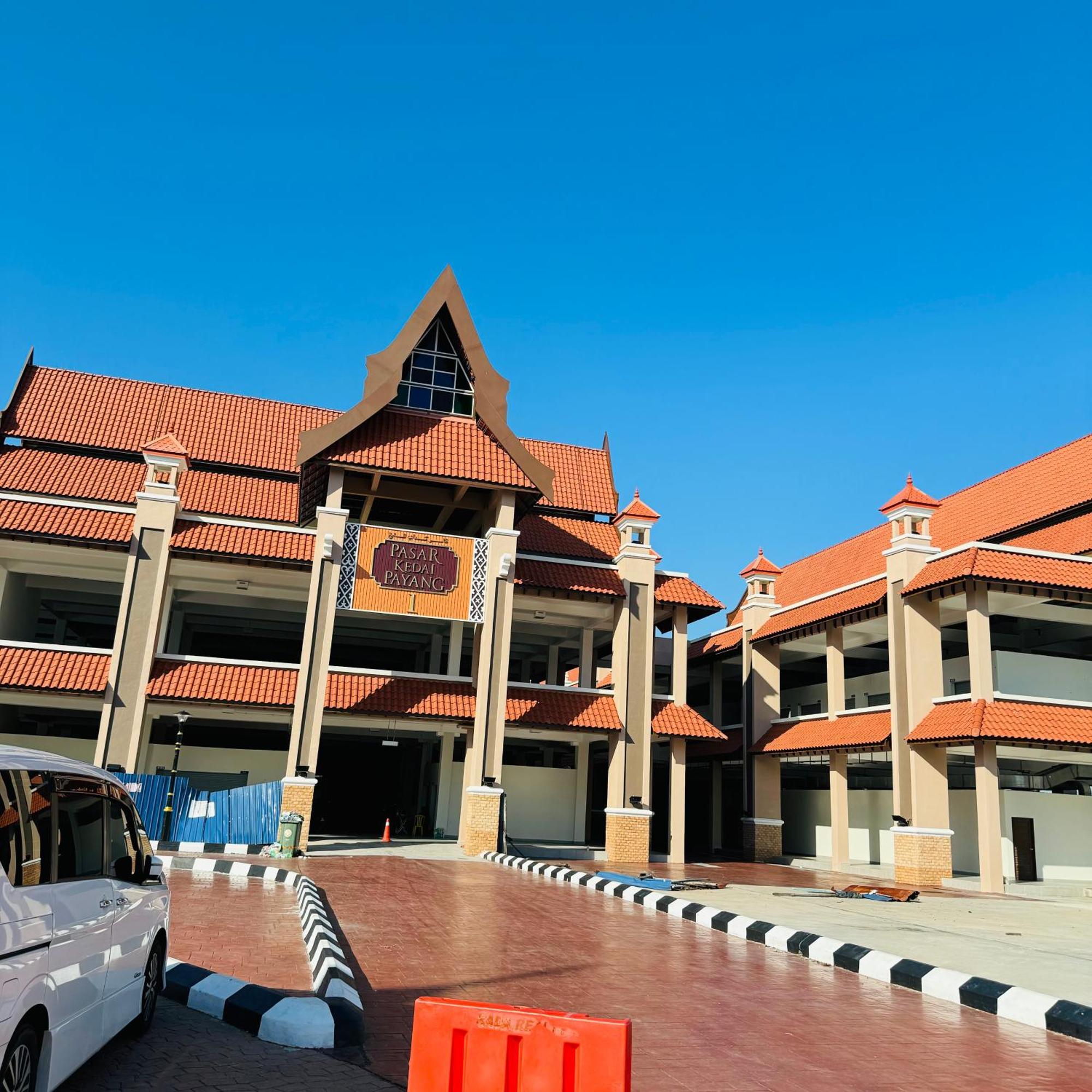 Rayyaz Inn Kuala Terengganu Eksteriør bilde